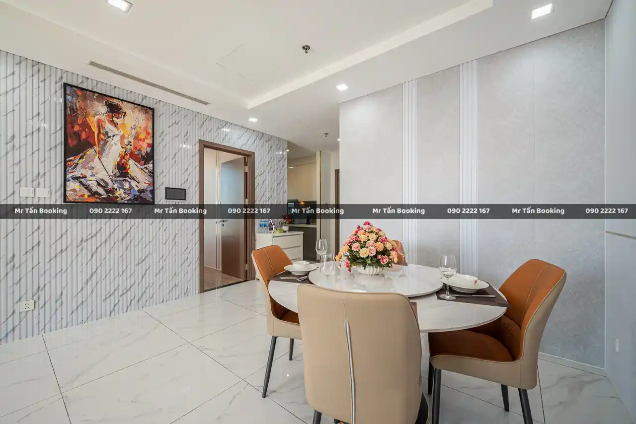 thue-can-ho-vinhomes-landmark-81-theo-ngay-ban-an-4-ghe