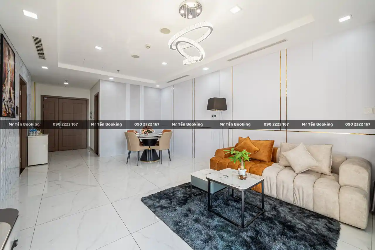 thue-can-ho-vinhomes-landmark-81-theo-ngay-sofa-ban-an-nho