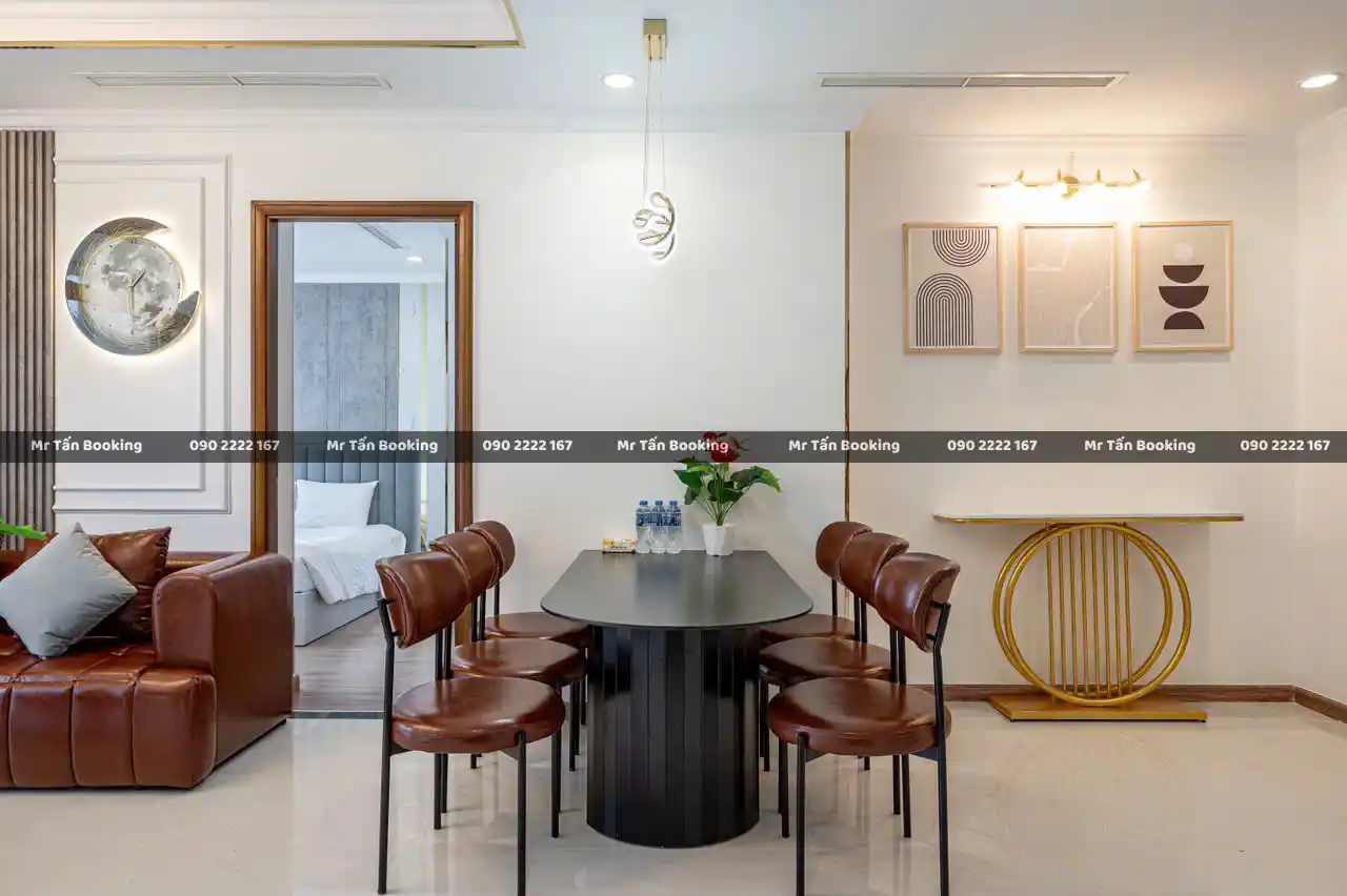 thue-vinhomes-ngan-han-theo-ngay-3-phong-ngu-ban-an-chinh