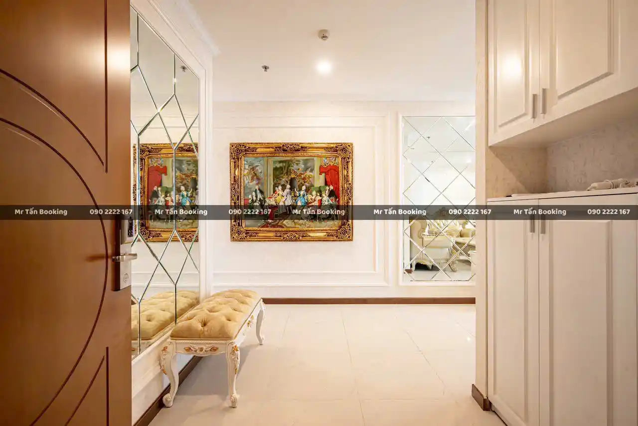 thue-vinhomes-ngan-han-theo-ngay-4-phong-ngu-cua-vao