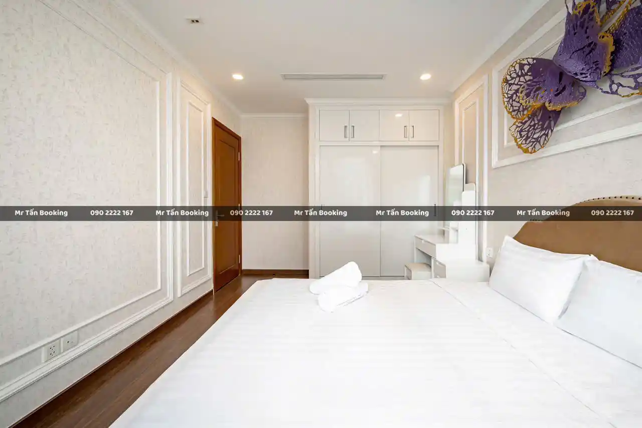 thue-vinhomes-ngan-han-theo-ngay-4-phong-ngu-master