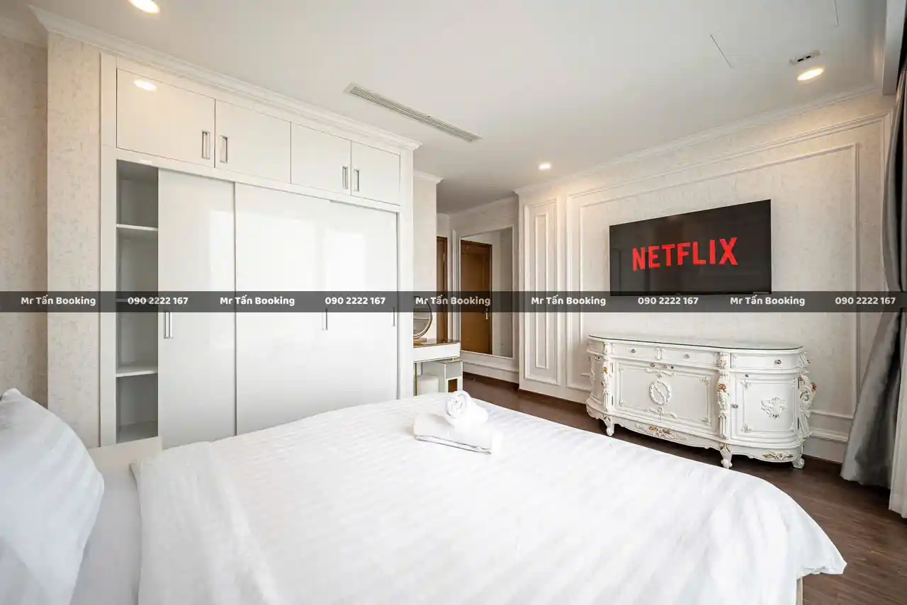 thue-vinhomes-ngan-han-theo-ngay-4-phong-ngu-phong-ngu-master
